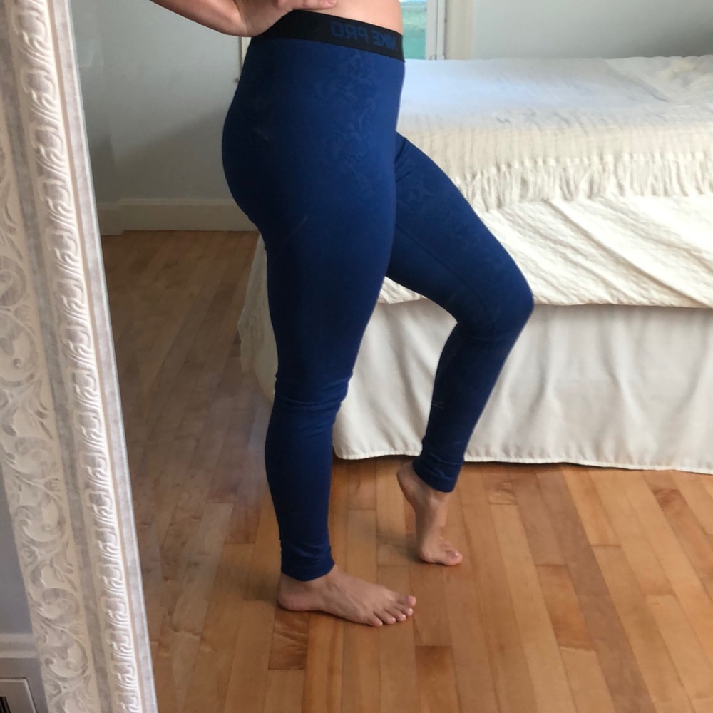 Nike Pro Snake Print Leggings